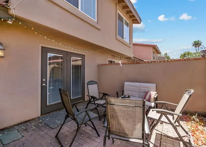 Cozy Cove * Scottsdale
